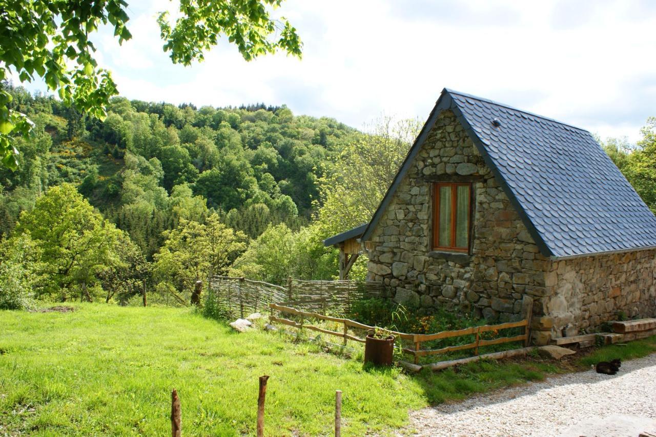 Le P'Tit Gite De Chomet La Tour-dʼAuvergne Εξωτερικό φωτογραφία
